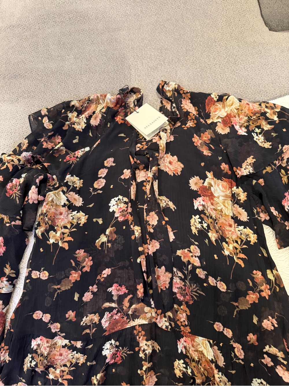 ALL SAINTS
Lissie Floral print Ruffle Long-Sleeve Blouse - Black - Picture 2 of 9